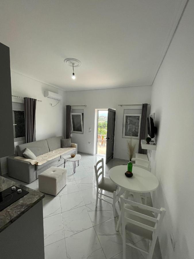 Sky Apartments Sarandë Exterior foto